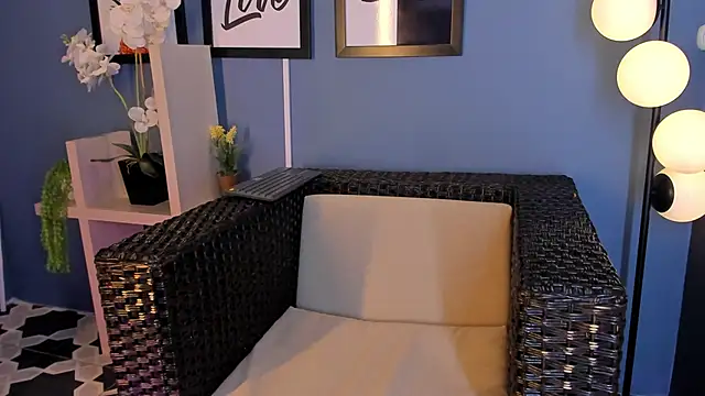 AliDiaz  online show from 21, 2, 2025