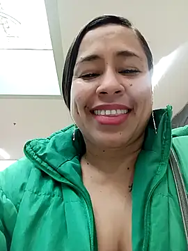 kamila lovee online show from 18, 11, 2025