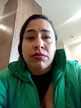 kamila lovee online show from 23, 9, 2025