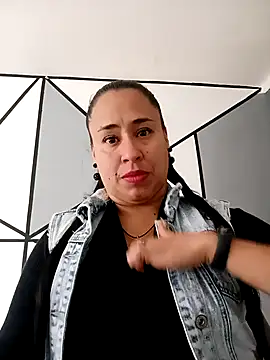 kamila lovee online show from 22, 10, 2025