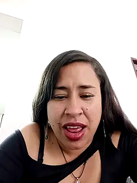 kamila lovee online show from 1, 10, 2025