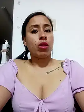 kamila lovee online show from 7, 3, 2025