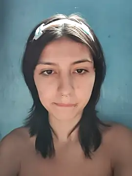 Maiden-Hot online show from 14, 2, 2025