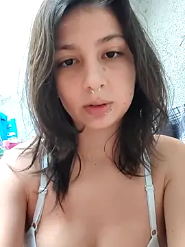 Maiden-Hot online show from 17, 2, 2026