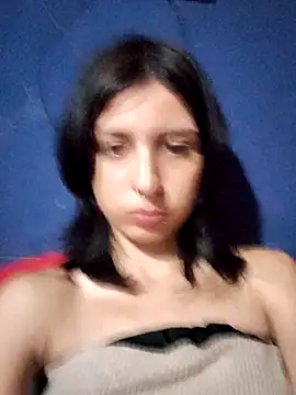 Maiden-Hot online show from 26, 2, 2025