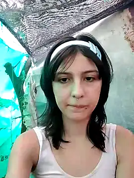 Maiden-Hot online show from 15, 2, 2025
