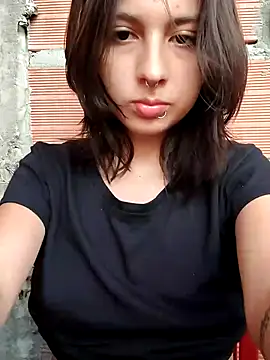 Maiden-Hot online show from 22, 11, 2025