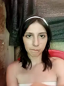 Maiden-Hot online show from 12, 2, 2025