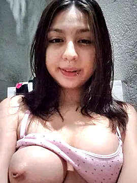 Maiden-Hot online show from 14, 6, 2026