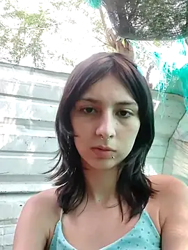Maiden-Hot online show from 20, 2, 2025