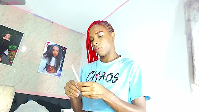 k stormi  online show from 6, 11, 2025