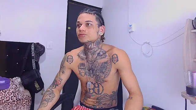 hot man05 online show from 28, 10, 2025