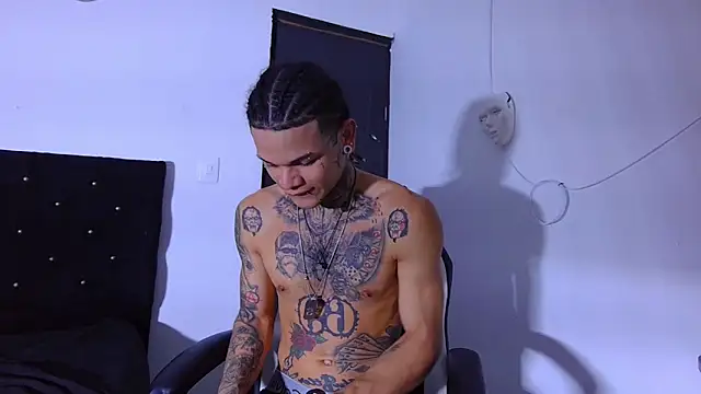 hot man05 online show from 20, 12, 2025