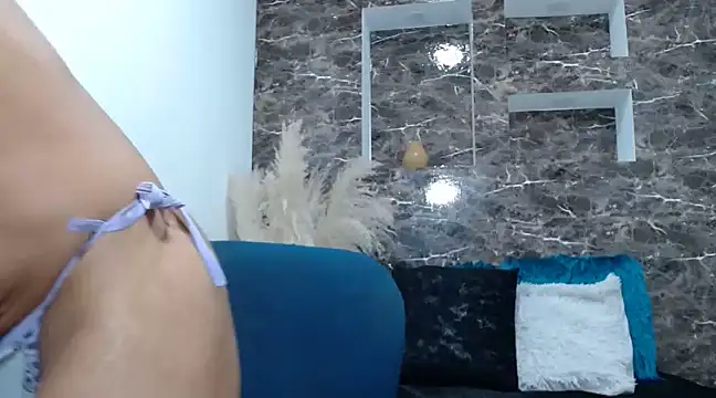 dulcetaylorss online show from 4, 2, 2025
