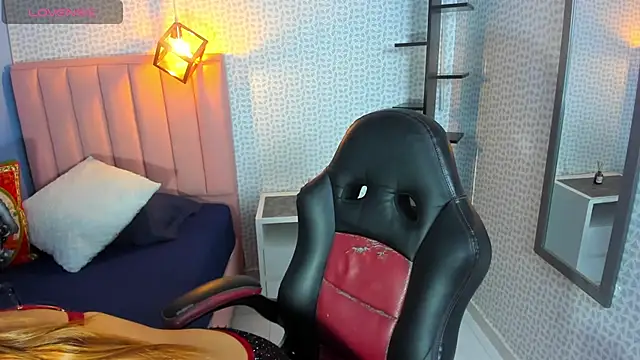 CALANTHELOVE1 online show from 24, 11, 2025