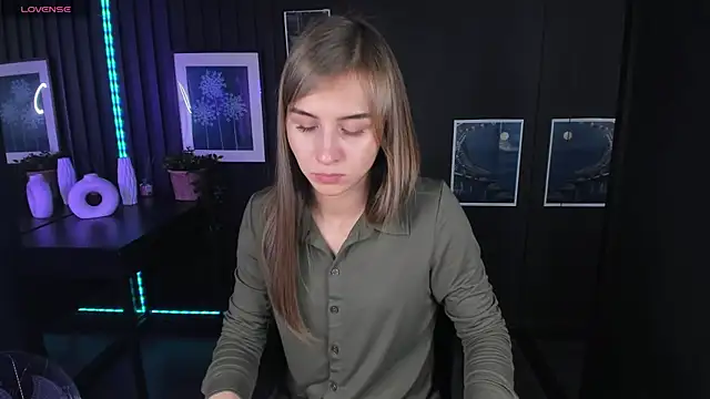 CharmBianca online show from 8, 2, 2025