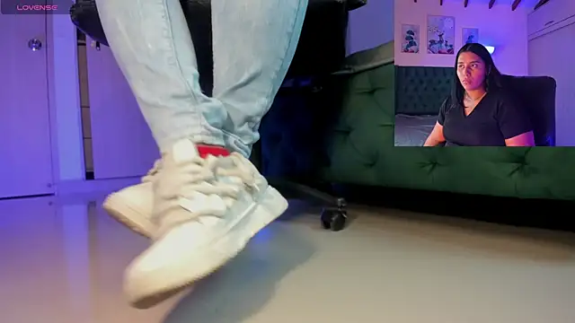 aleya bliss online show from 28, 11, 2025