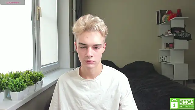 avegothy- online show from 10, 3, 2025