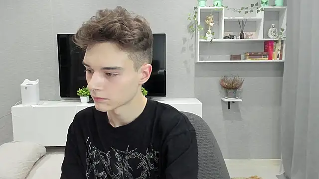 avegothy- online show from 30, 1, 2025