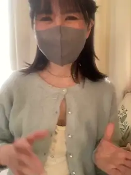 Snapshot of MURA-saki chatting on 25, 2, 2025 MURA-saki online show from 25, 2, 2025