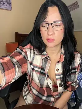 ValeriaVixen online show from 27, 7, 2026