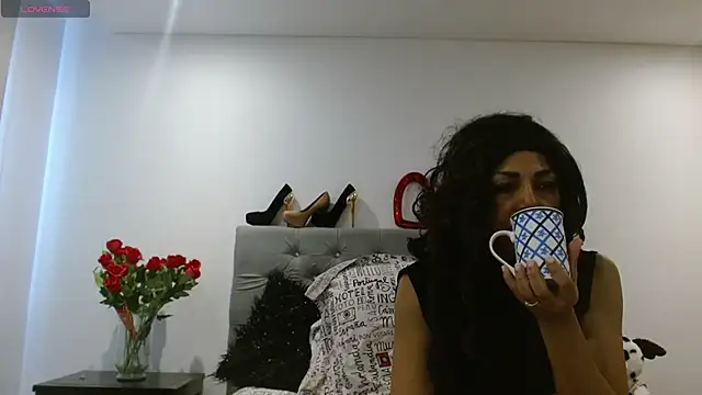 Snapshot of Lunasquirt1985 chatting on 11, 5, 2026 Lunasquirt1985 online show from 11, 5, 2026