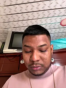 Saipadpuer30 online show from 3, 10, 2025