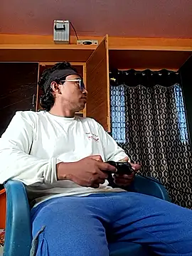 bigcock thick online show from 9, 5, 2026