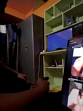bigcock thick online show from 1, 10, 2025