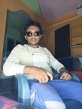 bigcock thick online show from 18, 2, 2026