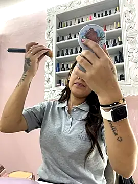 Snapshot of Kamila_angel chatting on 28, 11, 2025 Kamila angel online show from 28, 11, 2025