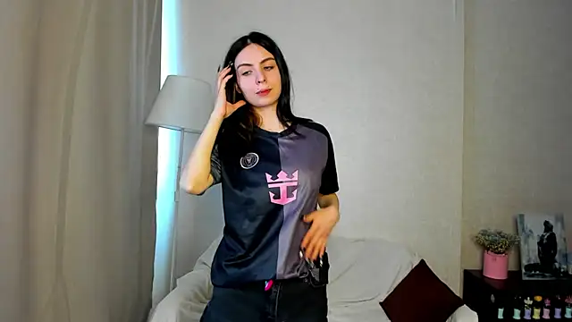 Snapshot of ErlinaBuoy chatting on 21, 6, 2026 ErlinaBuoy online show from 21, 6, 2026