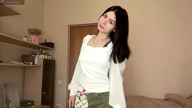 ErlinaBuoy online show from 23, 4, 2026