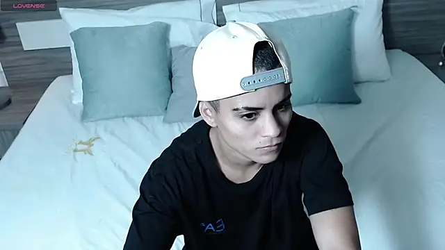 Liiamthompson online show from 3, 4, 2026