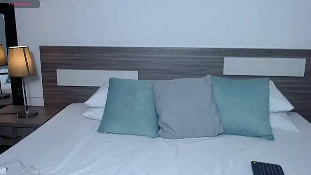 Liiamthompson online show from 22, 3, 2026