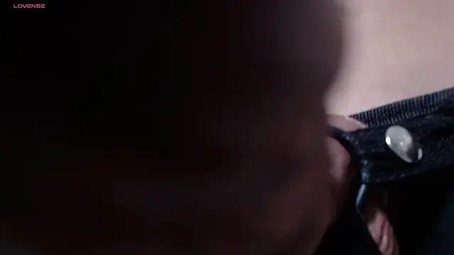 Liiamthompson online show from 27, 3, 2026