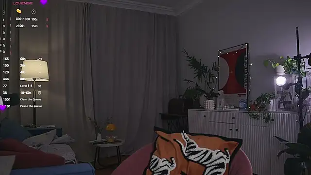 WhiteAnni online show from 17, 12, 2025