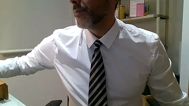 66MA69 online show from 4, 12, 2025