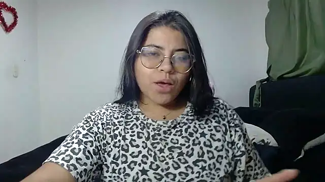 viccky vick online show from 25, 10, 2025