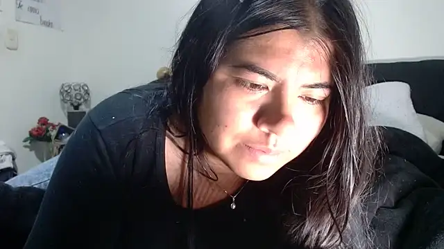 Snapshot of viccky_vick chatting on 6, 7, 2026 viccky vick online show from 6, 7, 2026