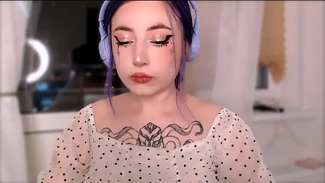 purplewitch online show from 15, 10, 2025