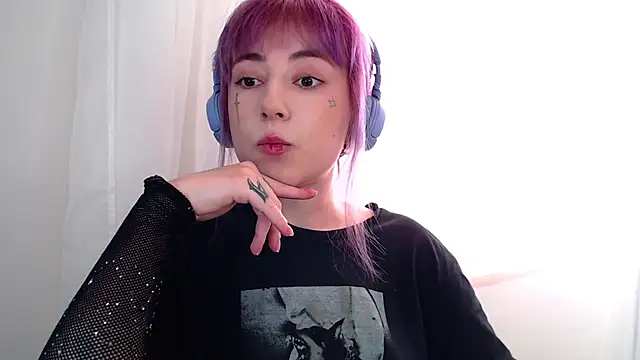 Snapshot of purplewitch chatting on 12, 2, 2026 purplewitch online show from 12, 2, 2026