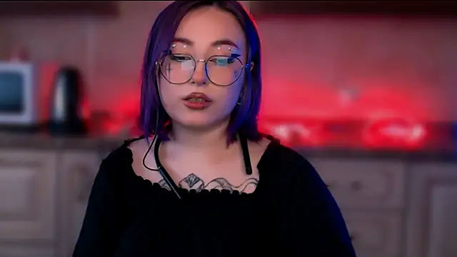 purplewitch online show from 17, 2, 2025