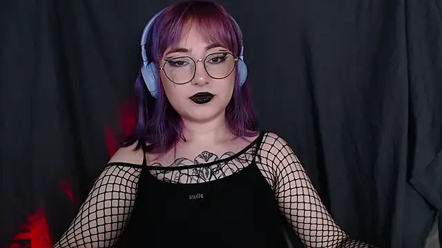 Snapshot of purplewitch chatting on 27, 2, 2026 purplewitch online show from 27, 2, 2026