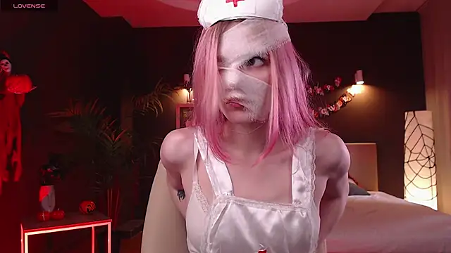 Gretchen Mol online show from 1, 11, 2025