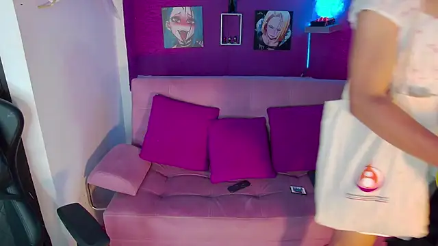 AuroraStartrainn online show from 20, 2, 2025