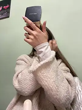 Anya-Ray online show from 11, 2, 2025
