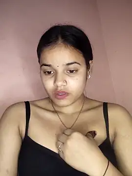 Snapshot of RAYI_123 chatting on 1, 3, 2025 RAYI 123 online show from 1, 3, 2025