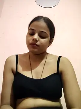 Snapshot of RAYI_123 chatting on 15, 10, 2025 RAYI 123 online show from 15, 10, 2025