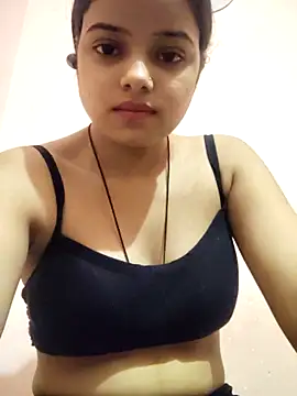 Snapshot of RAYI_123 chatting on 19, 10, 2025 RAYI 123 online show from 19, 10, 2025